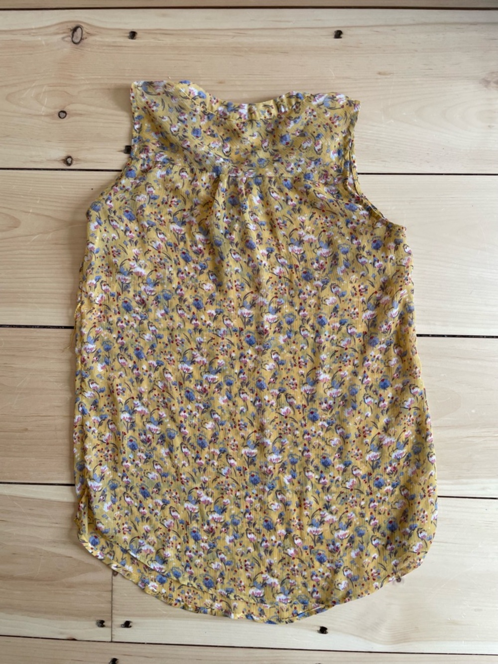 Sleeveless Yellow Floral Tie-Neck Blouse